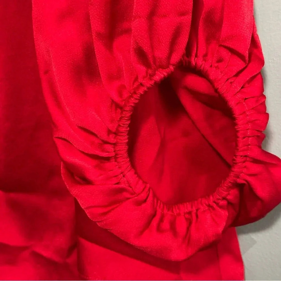 NWT ASHLEY STEWART Red Satiny Keyhole Twist Neck Blouse Cutouts Size 18/20 - Picture 4 of 8